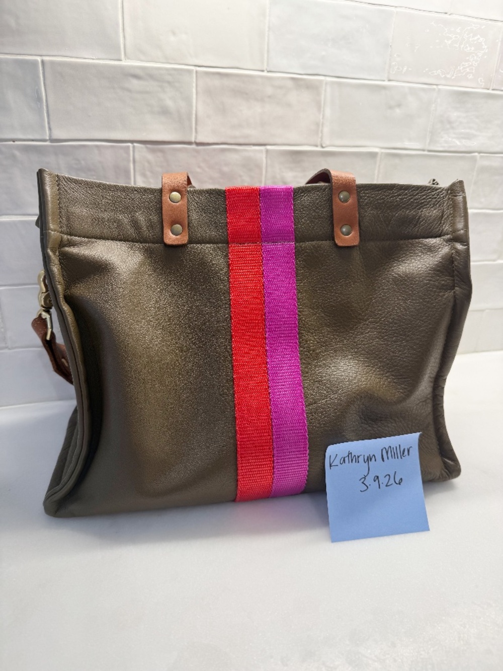 Parker thatch olive leather surfer stripe